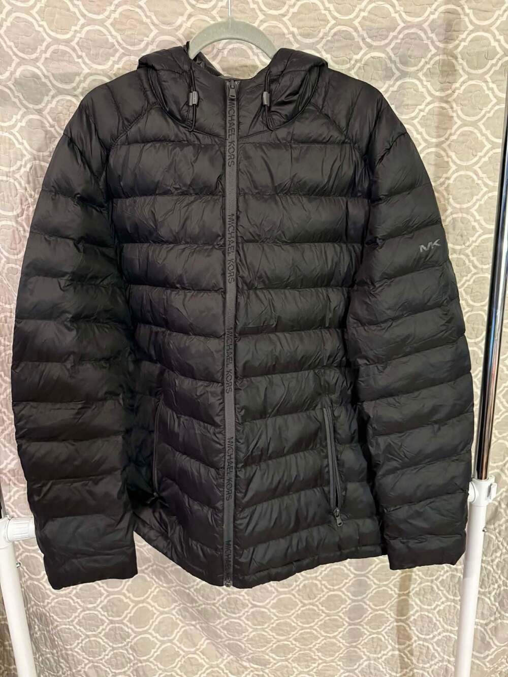 Michael Kors Men's Black Logo-Tape Hooded Puffer Jacket XL